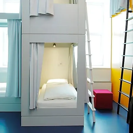 Maverick Soho Hostel *