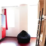 Maverick Soho Hostel *