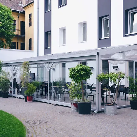 Maverick Soho Vandrerhjem *